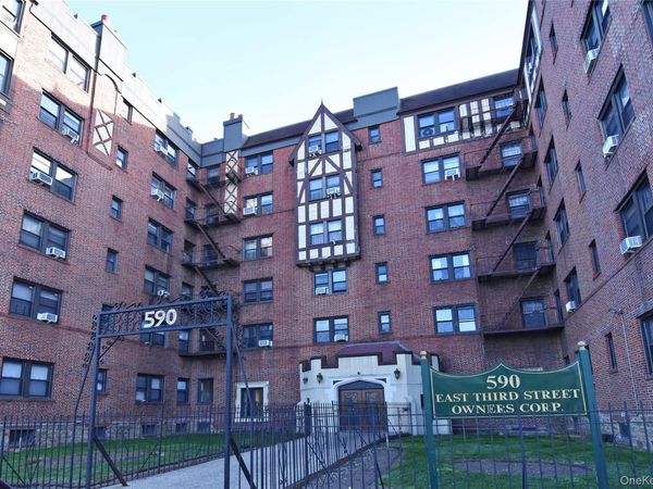 590 E 3rd Street , Unit 3M, Mount Vernon, NY 10553