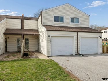 13205 Carpenter Street , Omaha, NE 68138