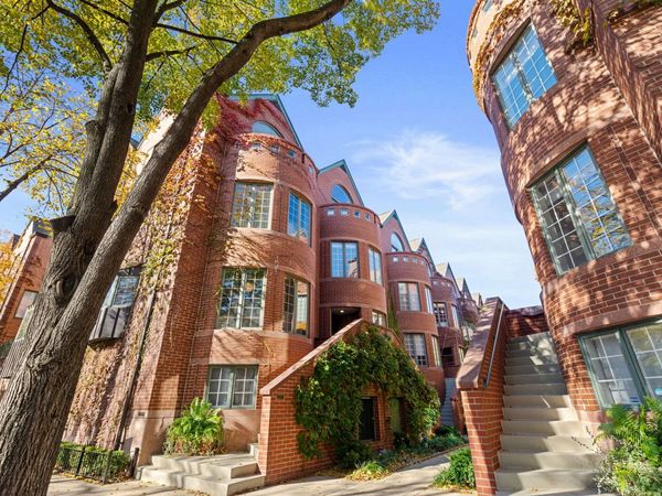 414 W Wisconsin Street, Unit H, Chicago, IL 60614