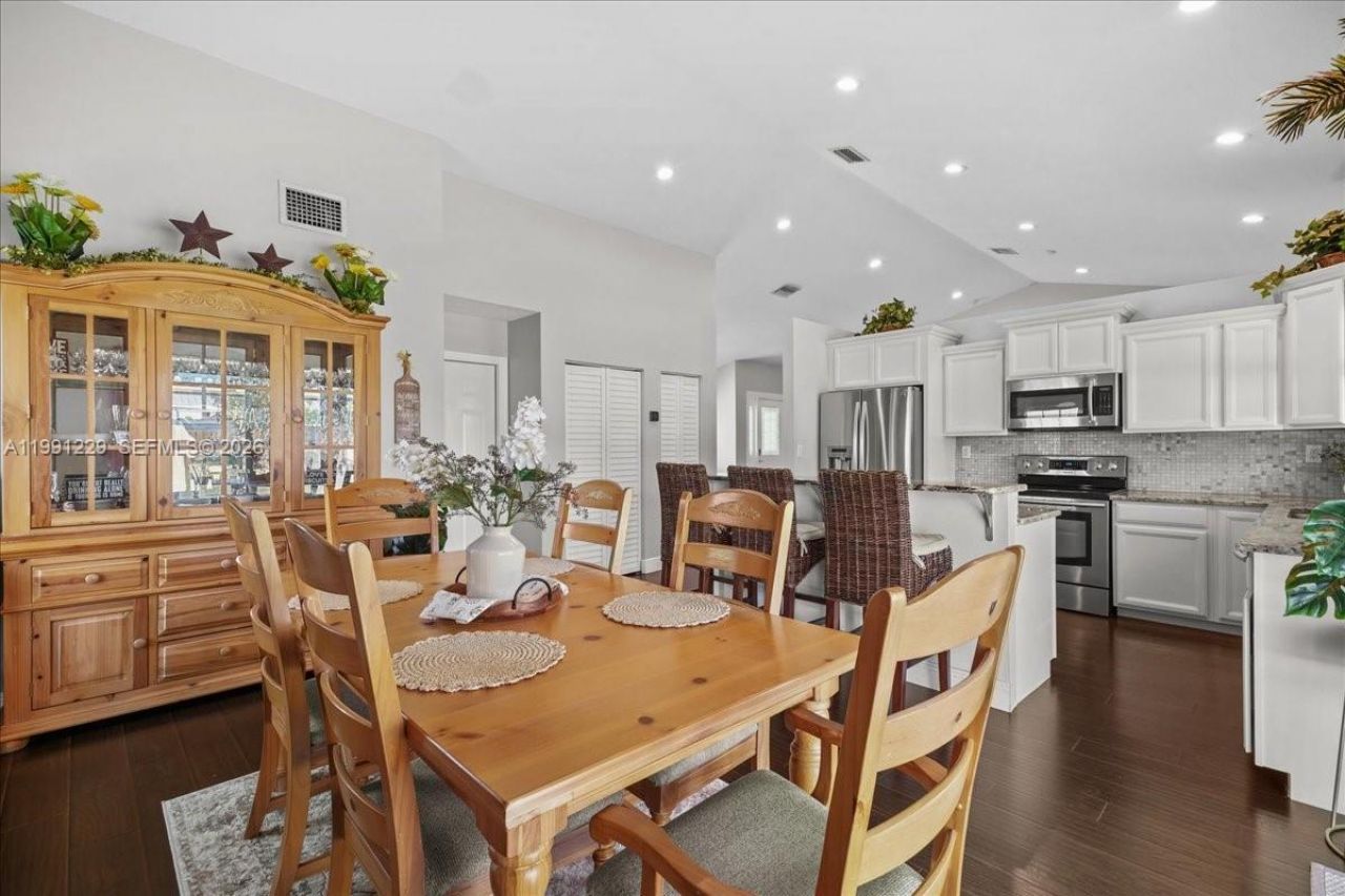 1650 NW 14th Ter, Homestead, FL 33030 Photo