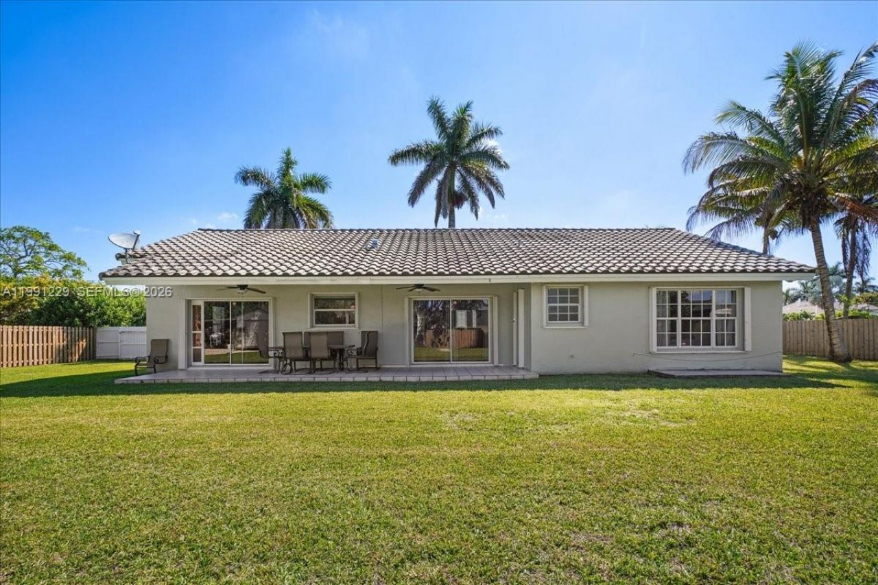 1650 NW 14th Ter, Homestead, FL 33030 Photo