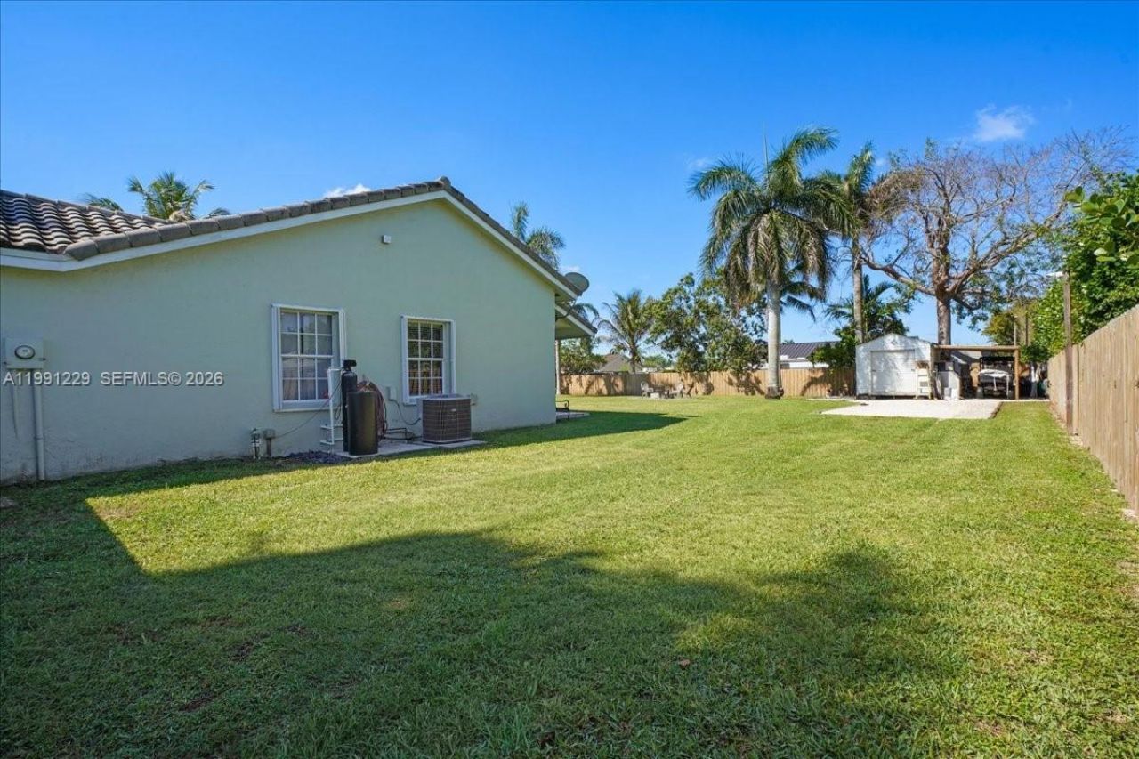 1650 NW 14th Ter, Homestead, FL 33030 Photo