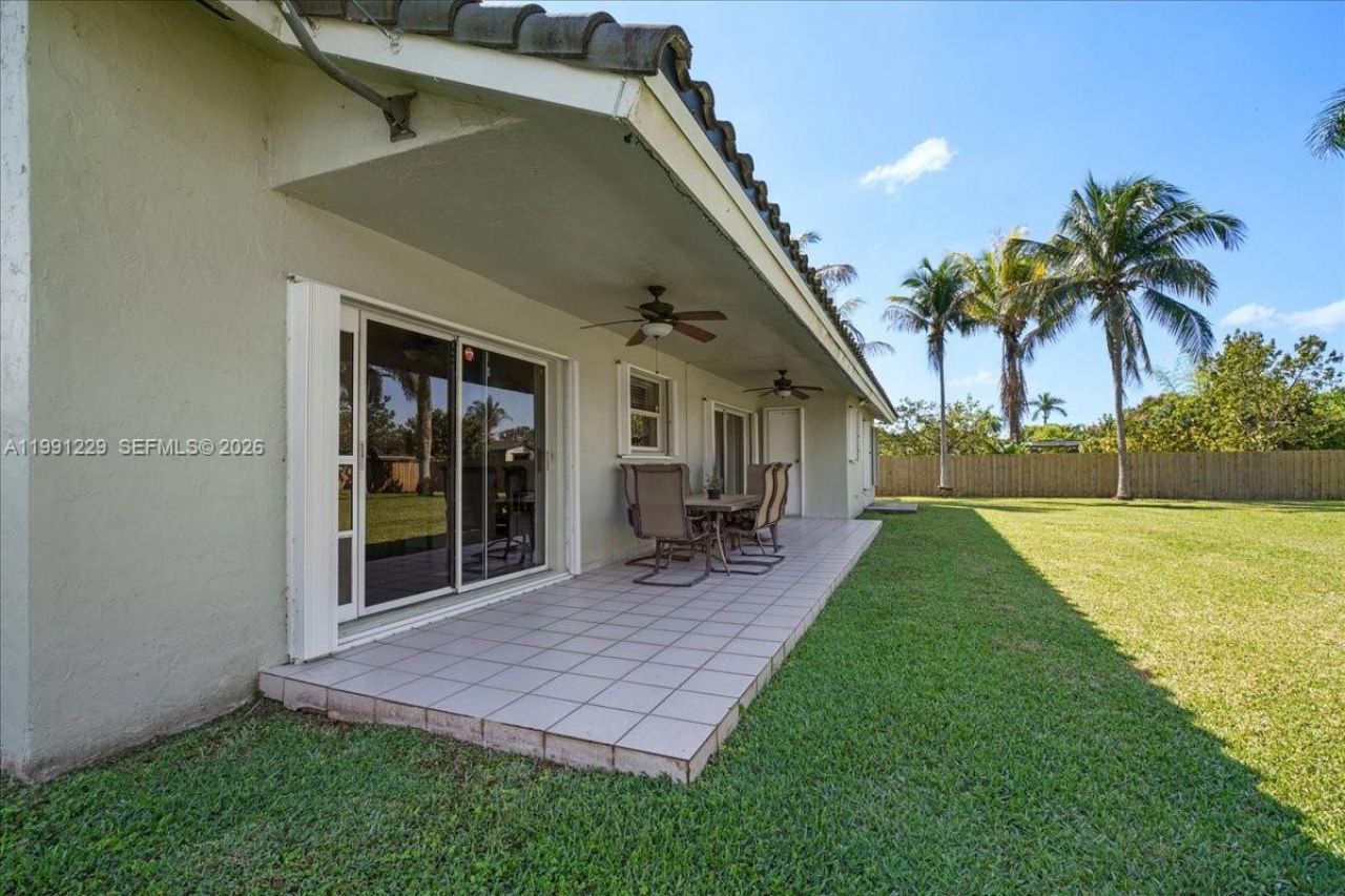 1650 NW 14th Ter, Homestead, FL 33030 Photo