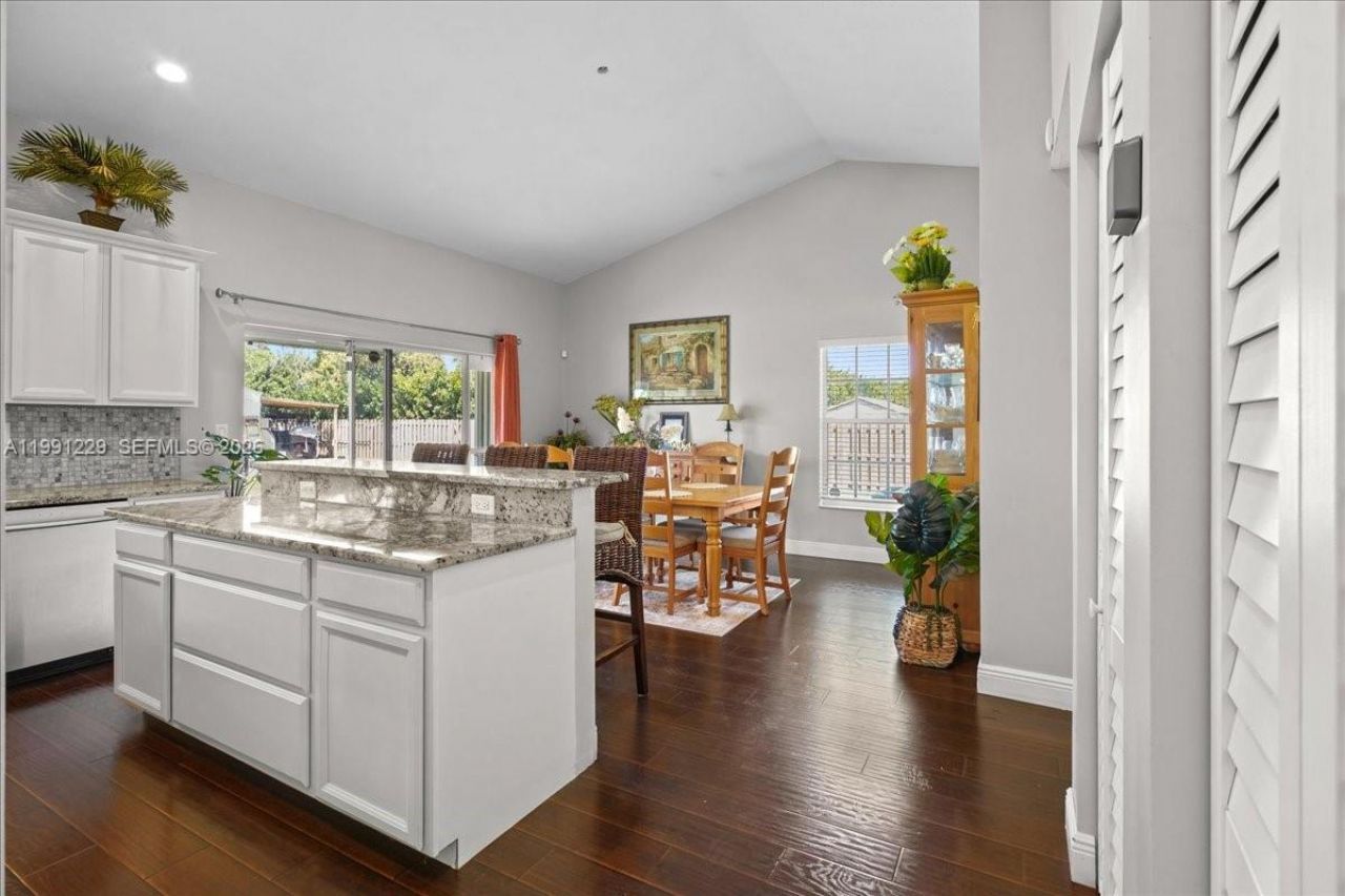 1650 NW 14th Ter, Homestead, FL 33030 Photo