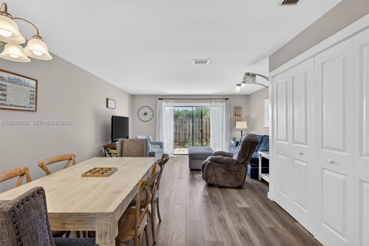 9425 S Ocean Dr, Unit 67, Jensen Beach, FL 34957 Photo