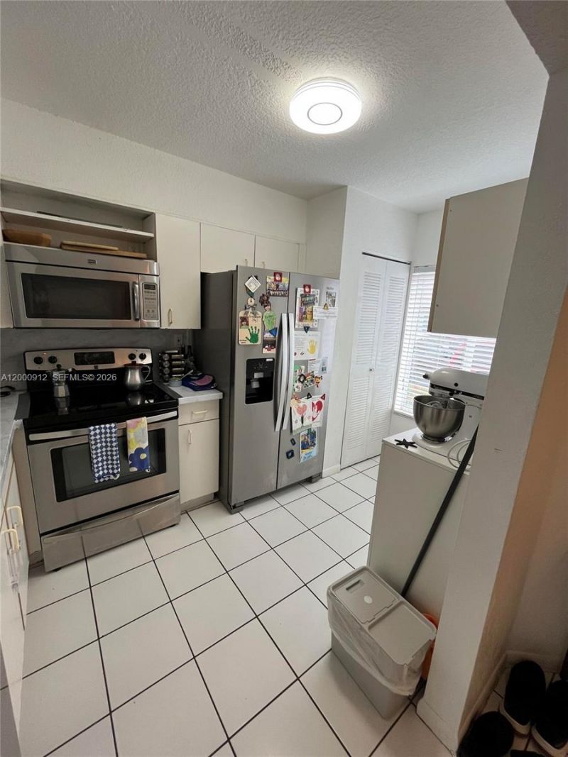 171 Riviera Cir, Unit 61, Weston, FL 33326 Photo
