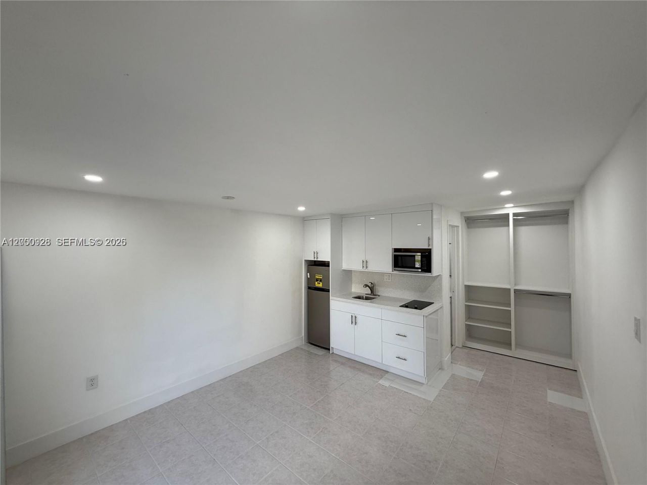 6820 SW 5th St, Unit 1, Miami, FL 33144 Photo