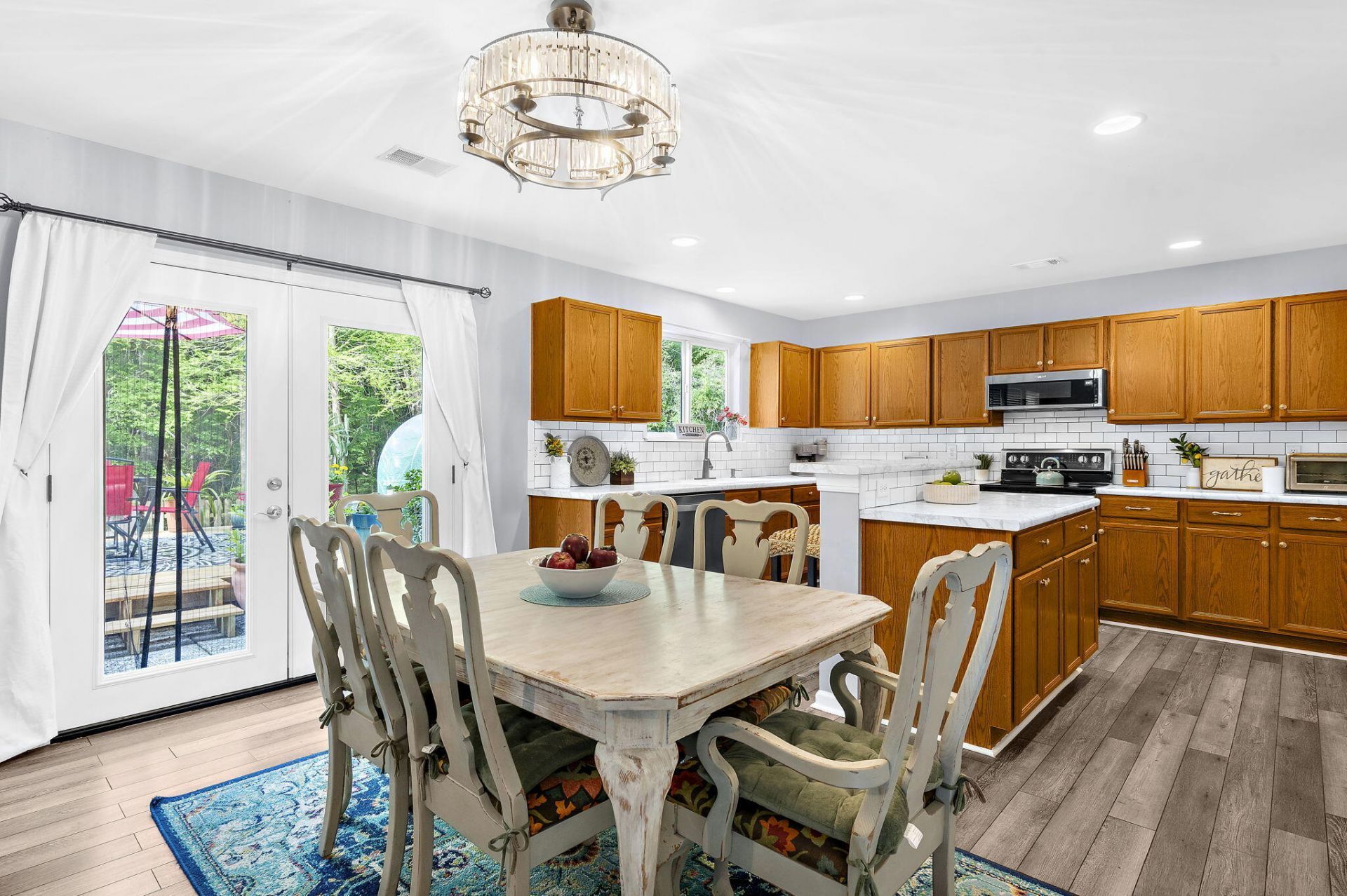 813 Lecture Drive Photo 12