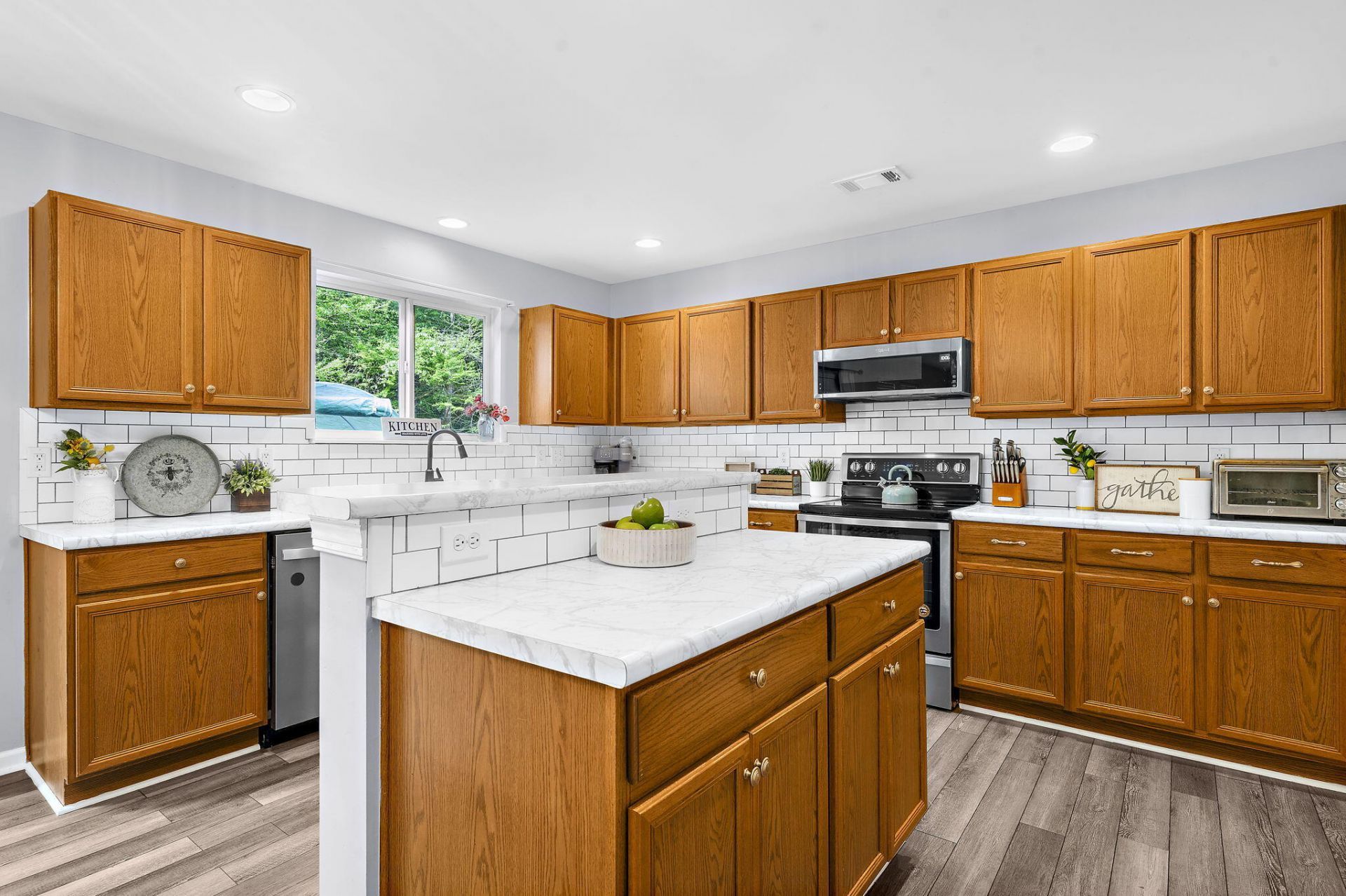 813 Lecture Drive Photo 13