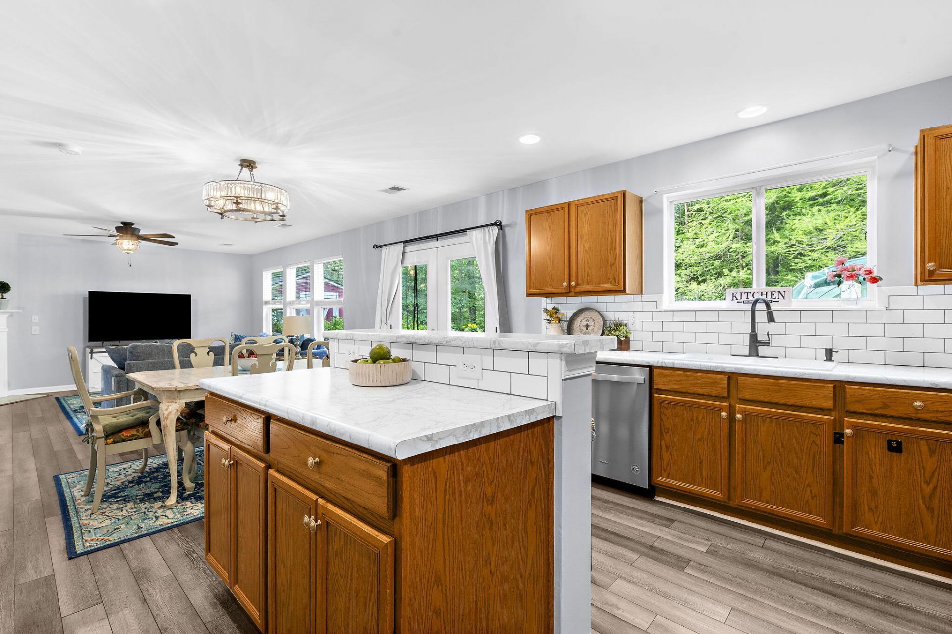 813 Lecture Drive Photo 15