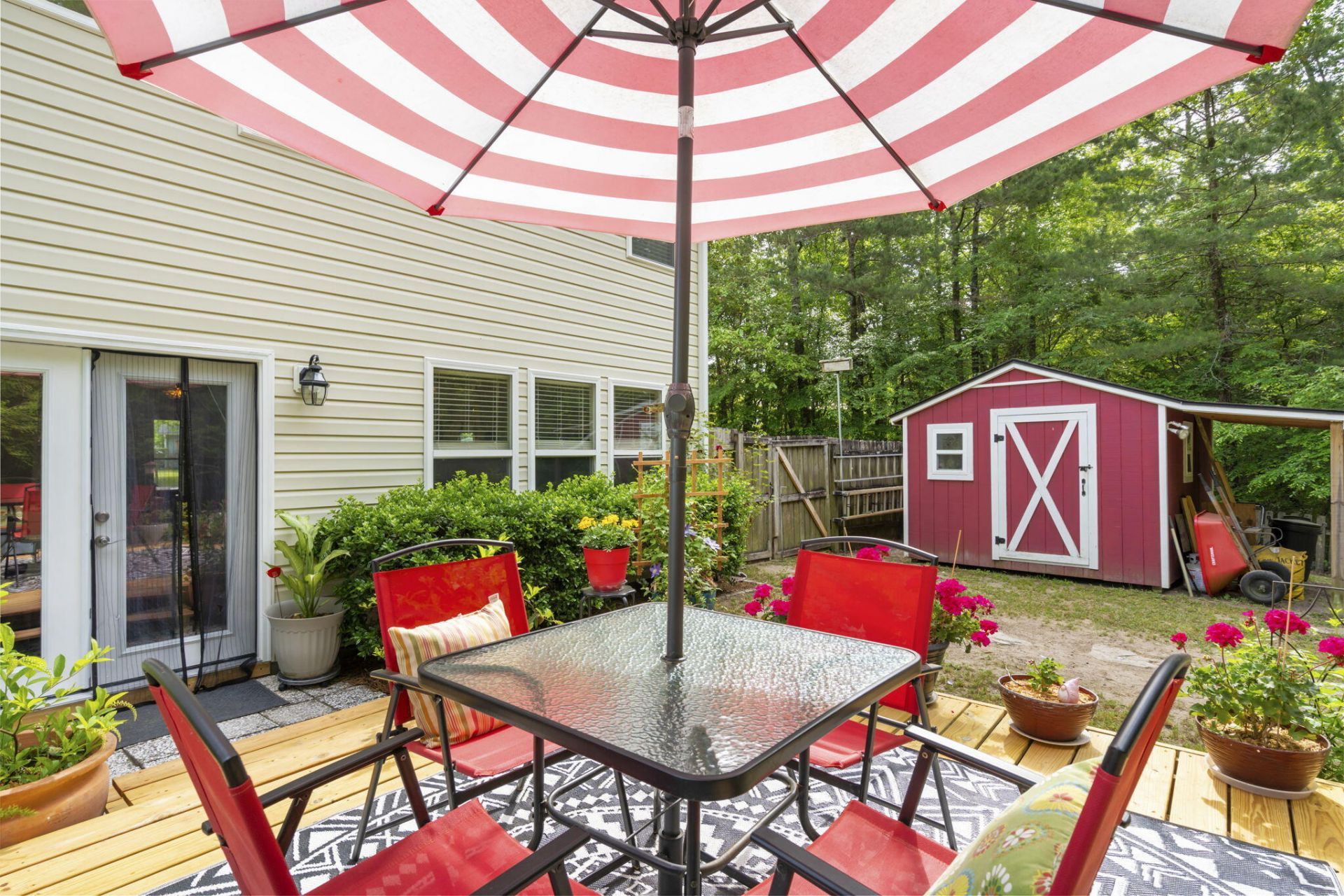 813 Lecture Drive Photo 31