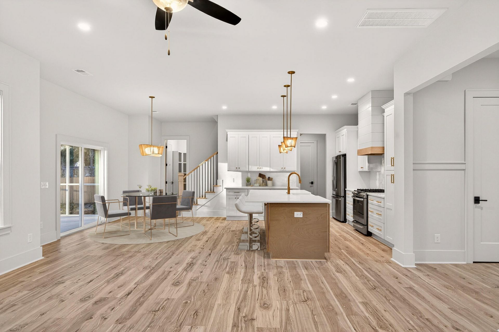 3633 Happyland Boulevard Photo 12