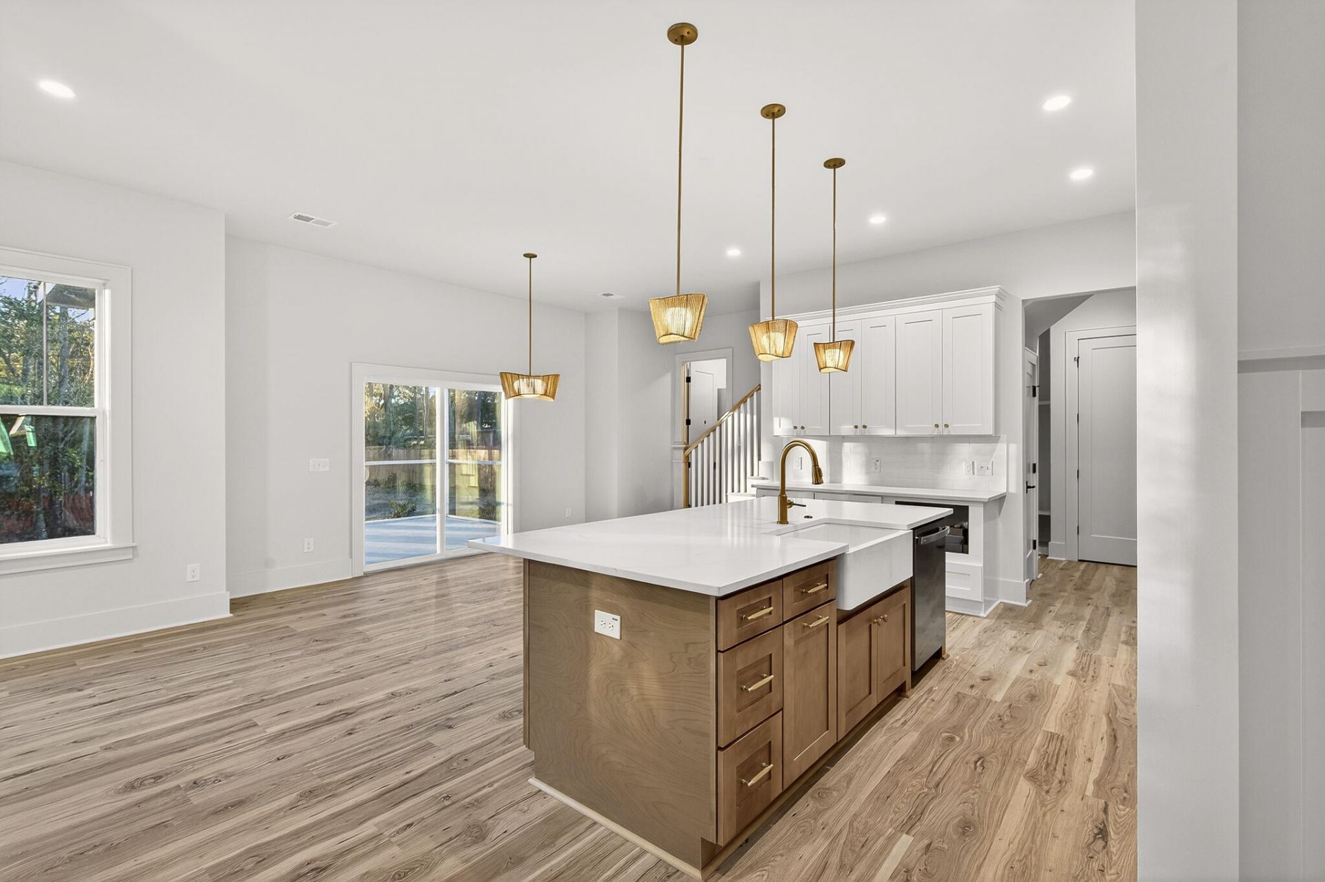 3633 Happyland Boulevard Photo 20