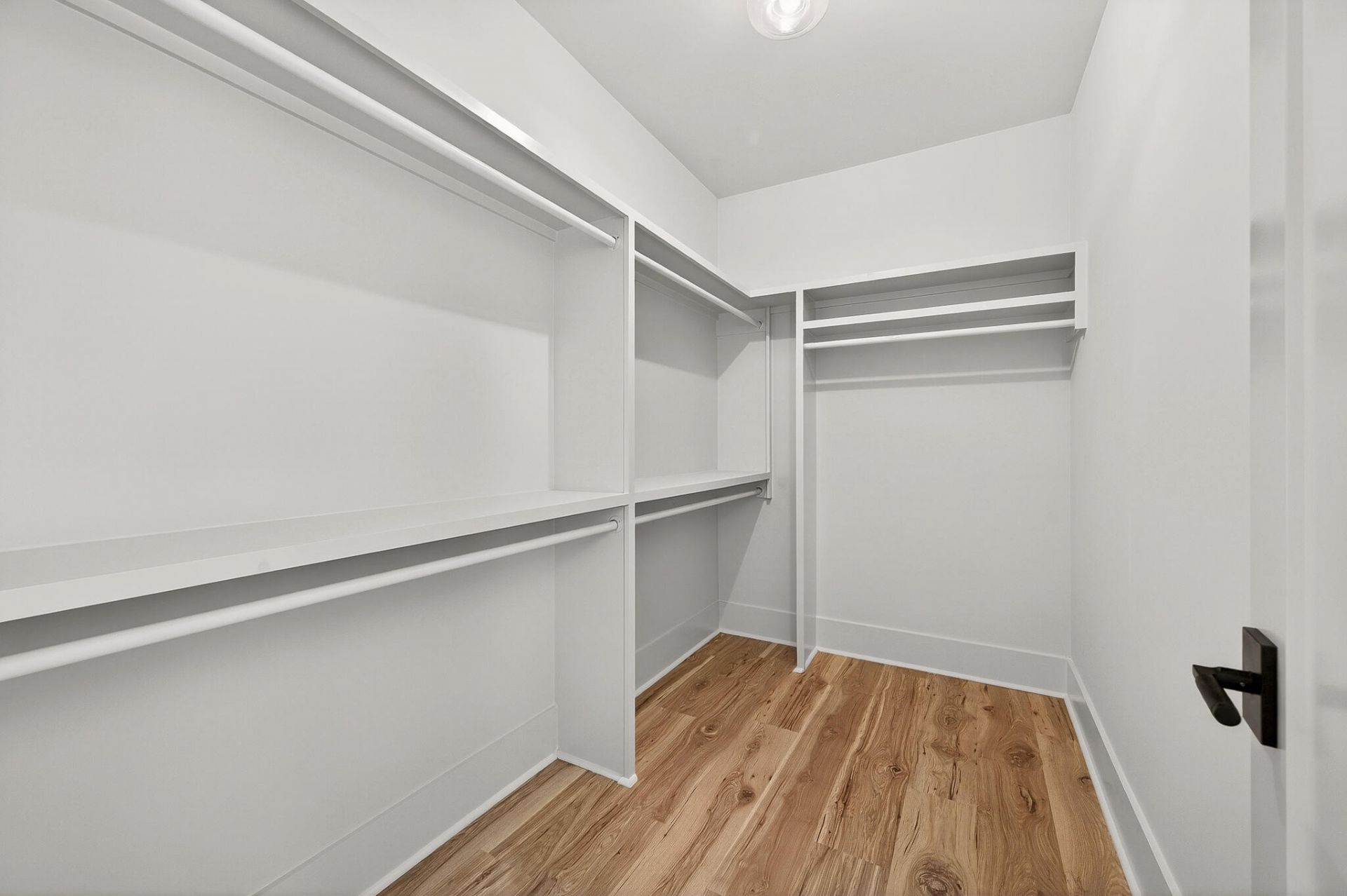 3633 Happyland Boulevard Photo 29