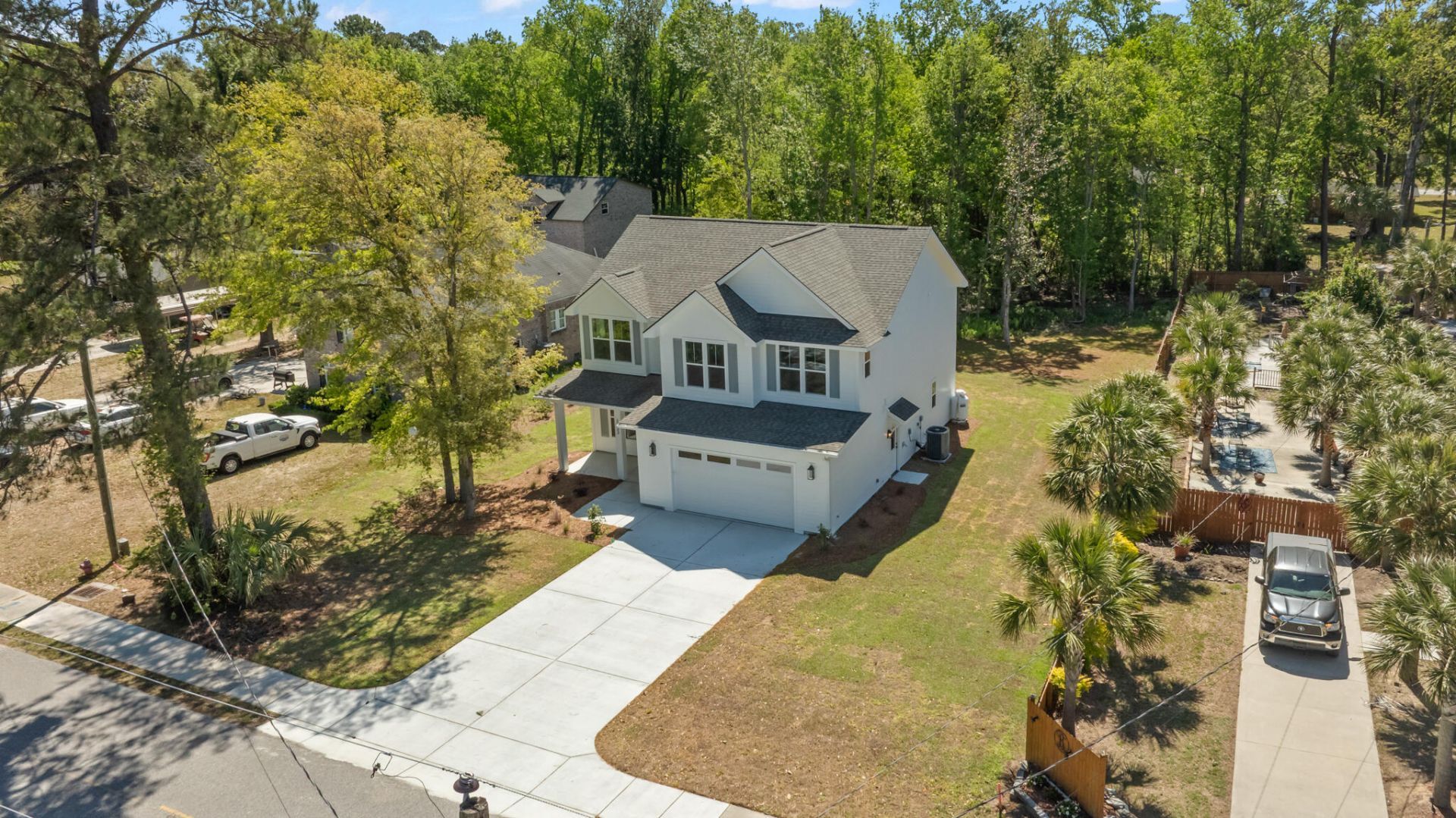 3633 Happyland Boulevard Photo 4