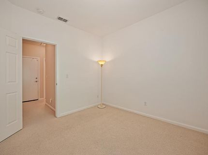 126 Larkin Cir, Folsom, CA 95630 Photo