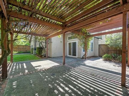 126 Larkin Cir, Folsom, CA 95630 Photo