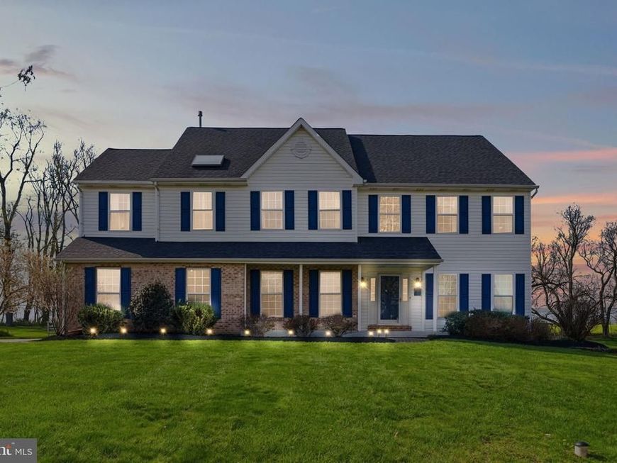 434 Silver Leaf Circle, Collegeville, PA 19426 Main Photo