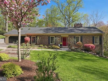 7504 BLAISE TRAIL, MCLEAN, VA 22102