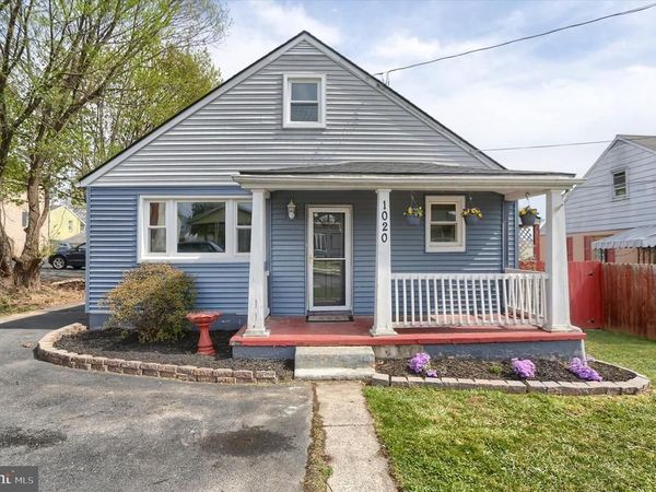 1020 CHAMBERS STREET, HARRISBURG, PA 17113