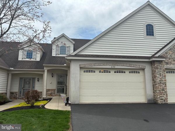 234 MASONIC DRIVE , ELIZABETHTOWN, PA 17022
