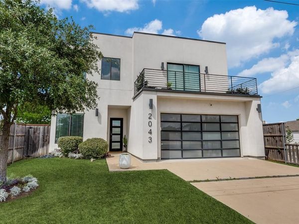 2043 Canada Drive, Dallas, TX 75212