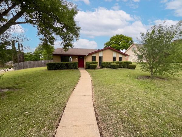 3801 Grecian Court, Plano, TX 75074