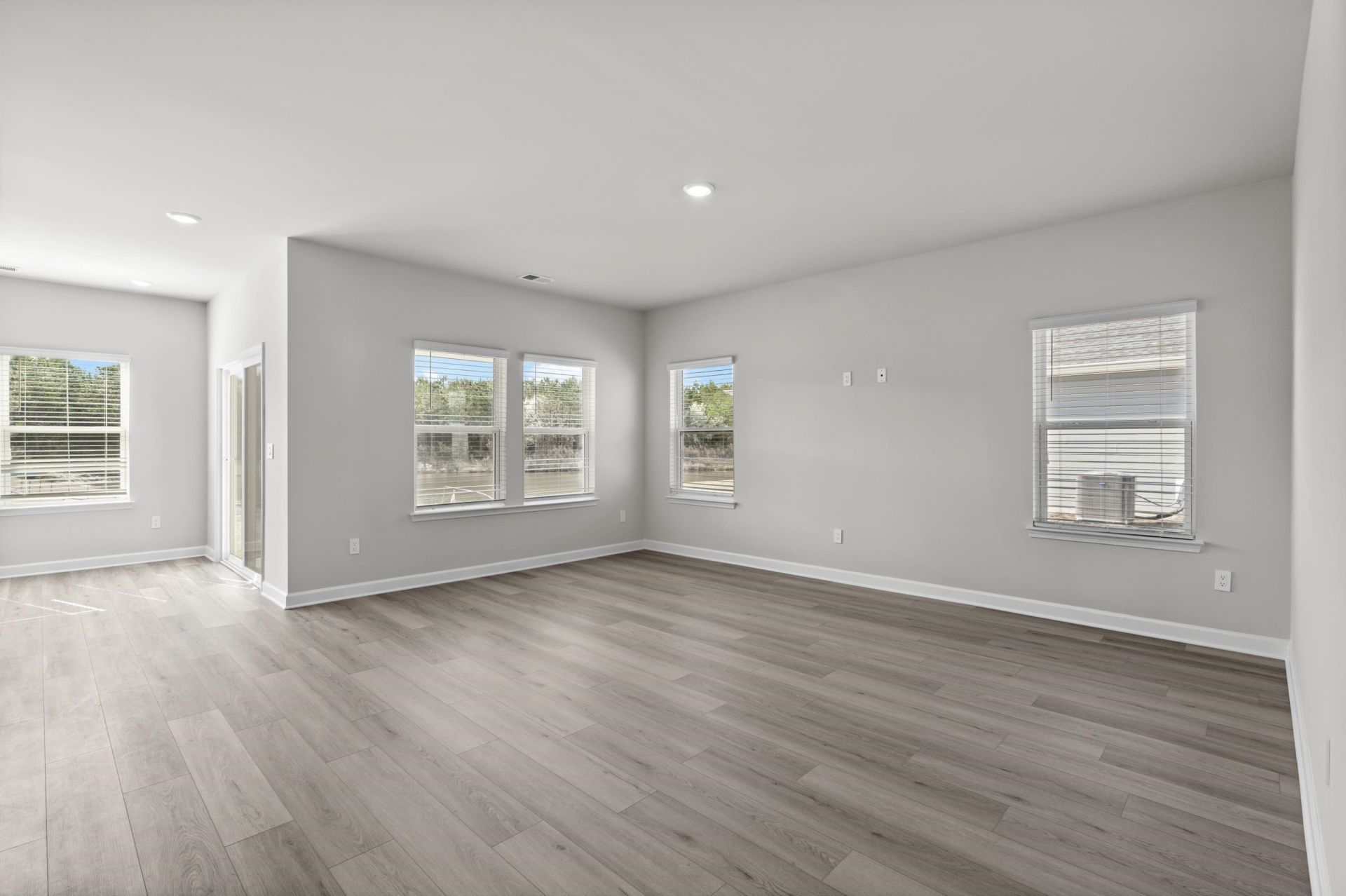 2808 Tranquility Loop Photo 10