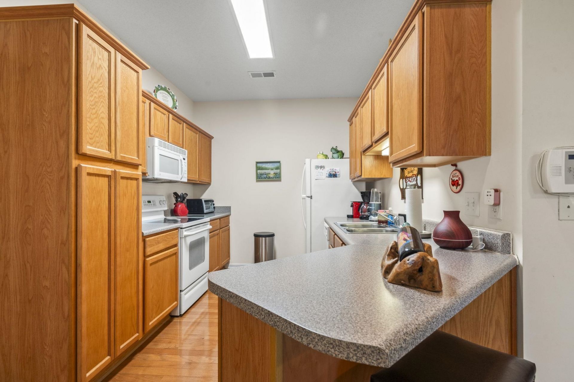 100 Lazy Willow Ln. Photo 10