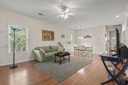 100 Lazy Willow Ln. photo 4