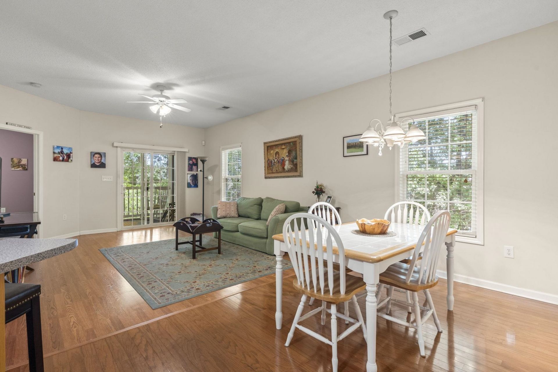 100 Lazy Willow Ln. Photo 7