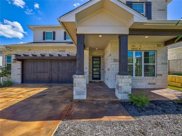 425 Sitlington Lane LN , Spicewood, TX 78669