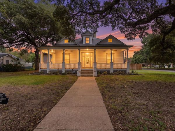 604 Saint Michael ST, Gonzales, TX 78629