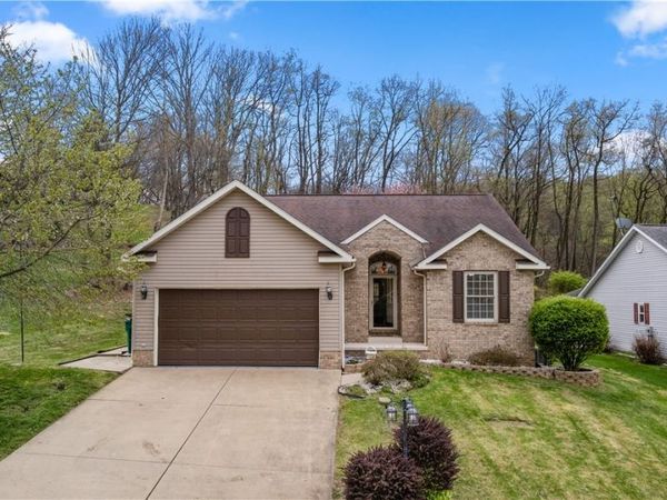 630 Bridgeview Avenue, Chester, WV 26034