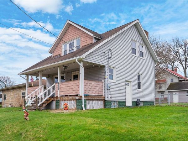 2003 Delaware Ave, New Castle, PA 16105