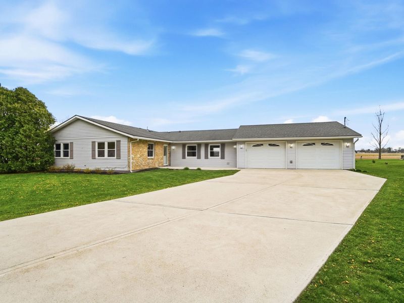 3715 Randee Lane, Springfield, OH 45502 Photo 3