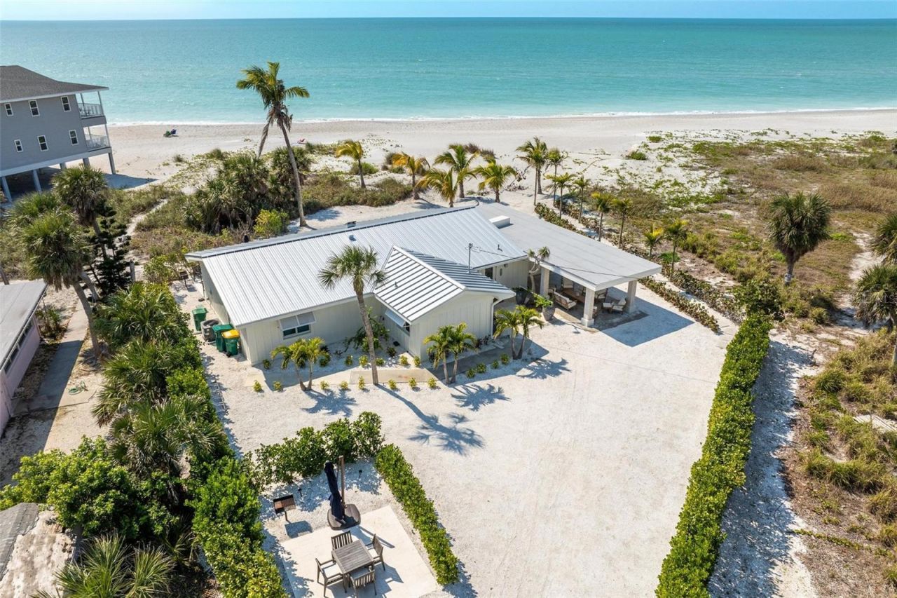 2740 N Beach Road, Unit B, Englewood, FL 34223 Photo