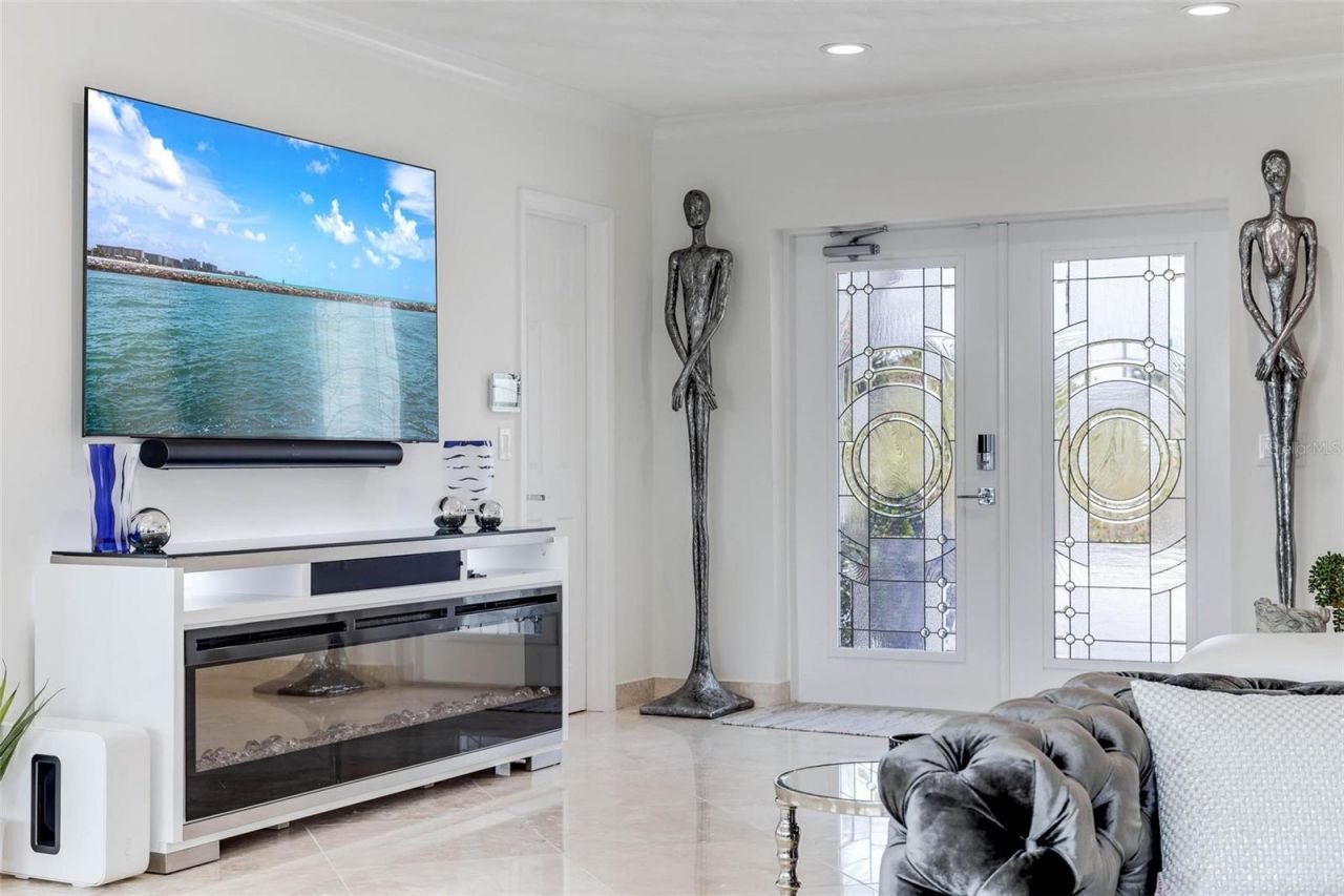 2740 N Beach Road, Unit B, Englewood, FL 34223 Photo