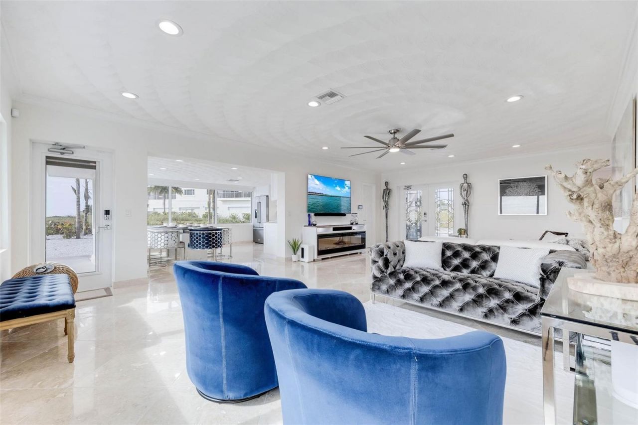 2740 N Beach Road, Unit B, Englewood, FL 34223 Photo