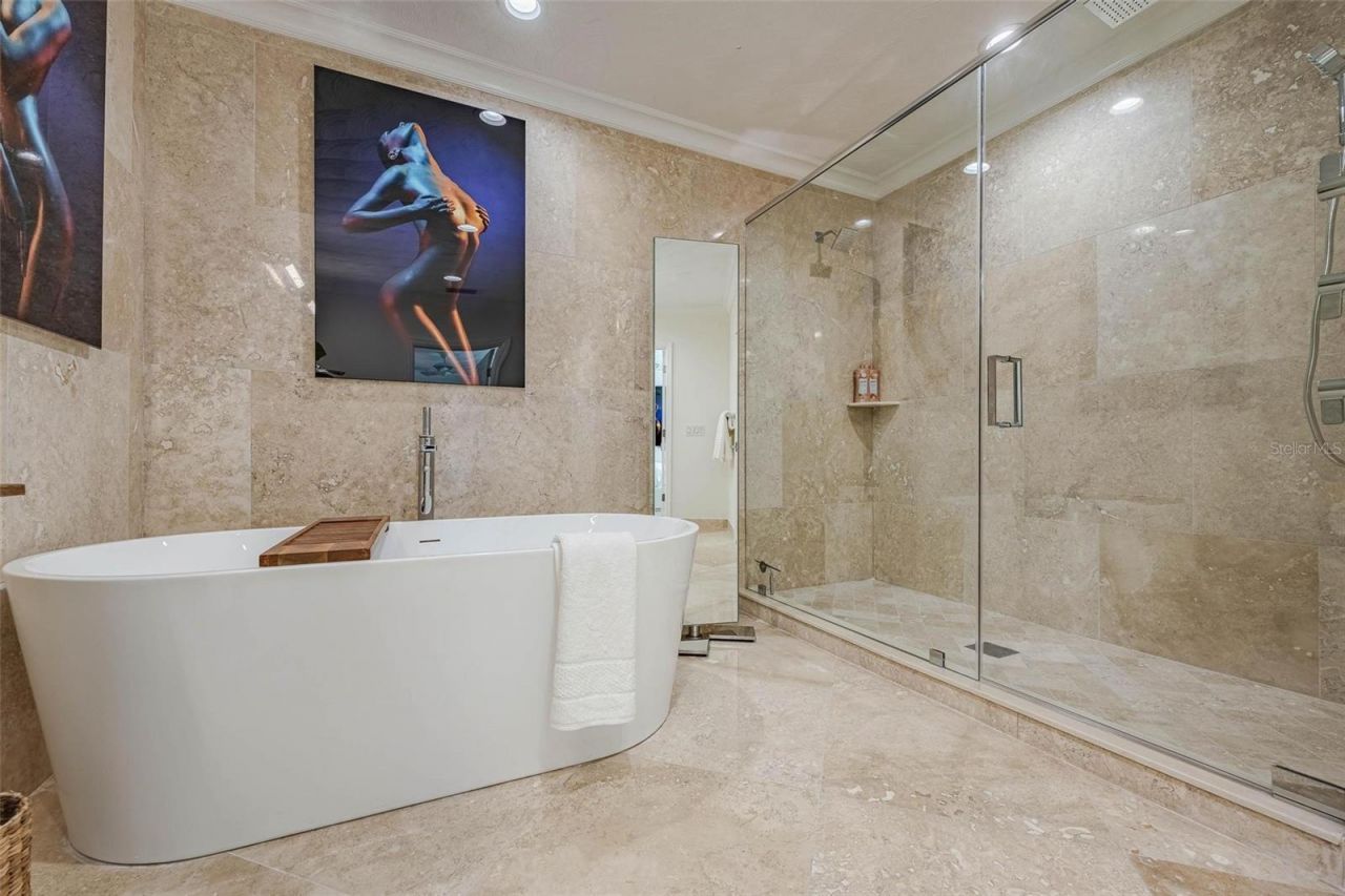 2740 N Beach Road, Unit B, Englewood, FL 34223 Photo