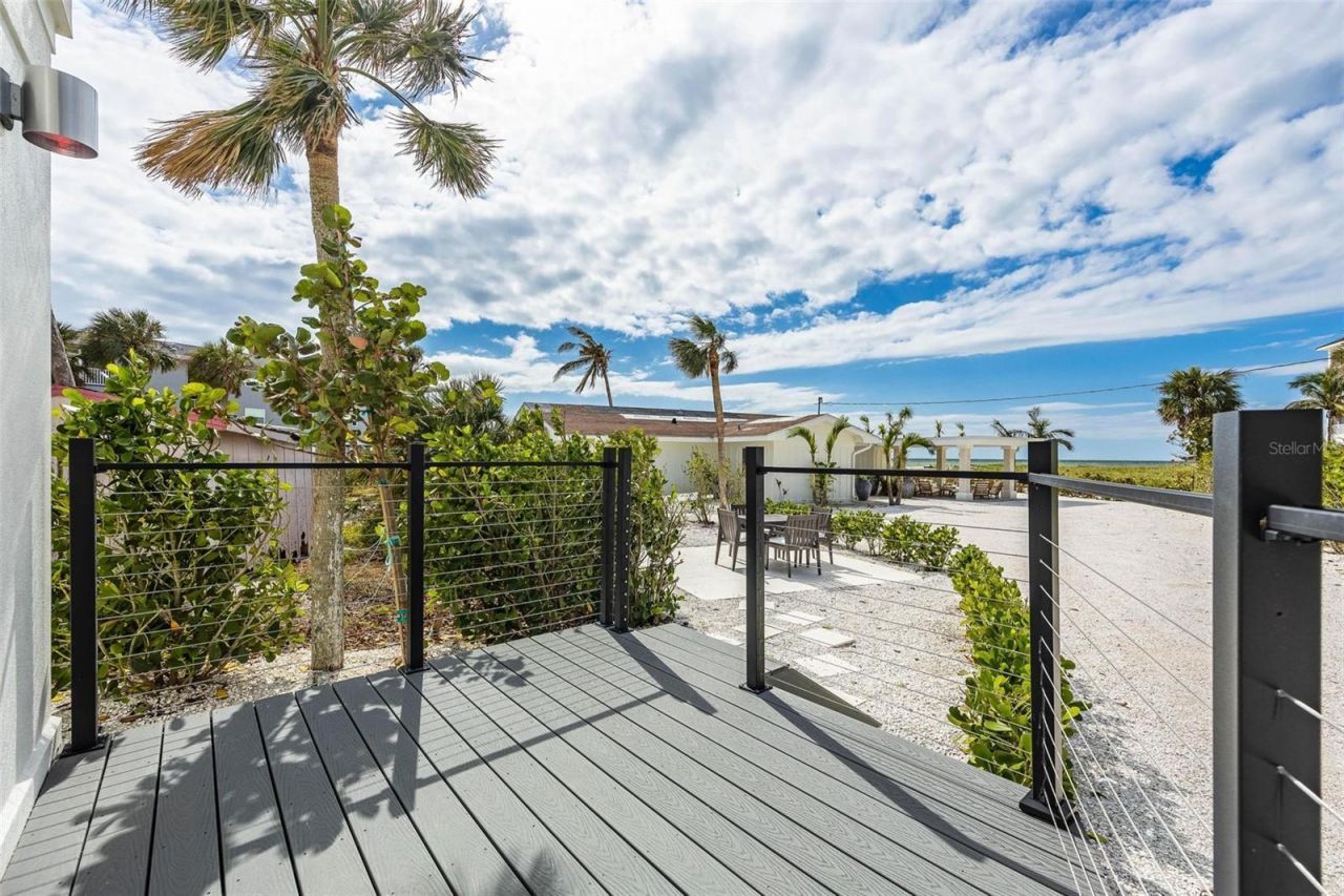 2740 N Beach Road, Unit B, Englewood, FL 34223 Photo