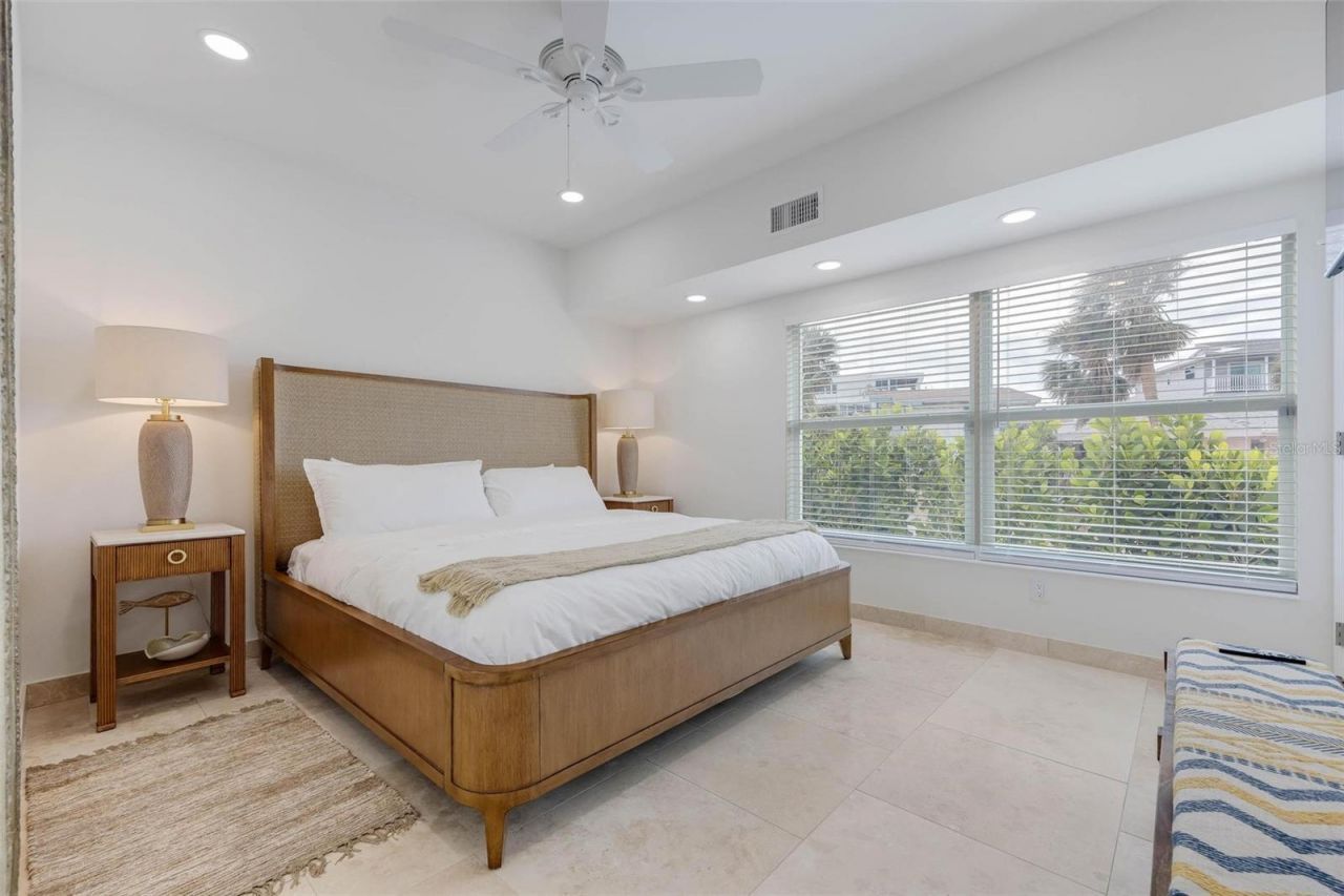 2740 N Beach Road, Unit B, Englewood, FL 34223 Photo