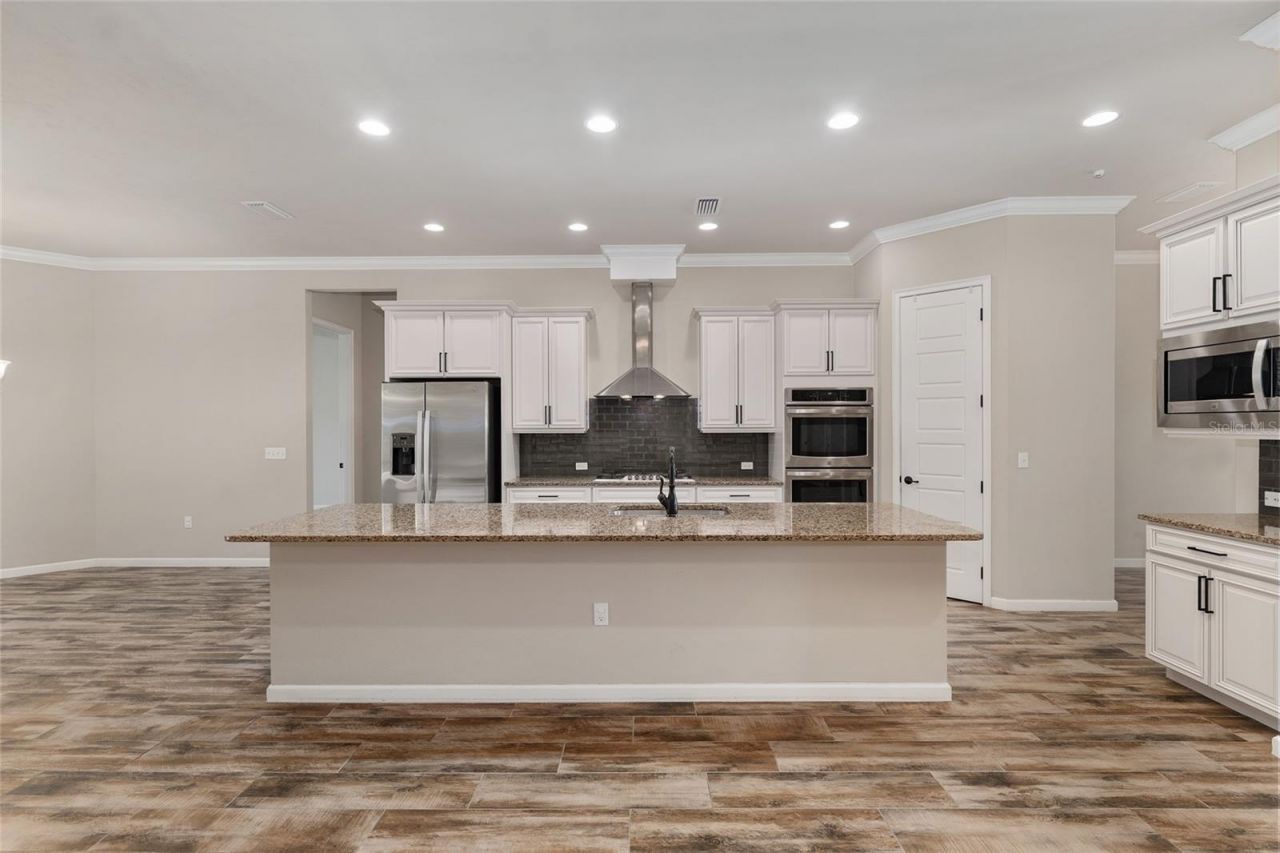 1024 NW 134 Way, Newberry, FL 32669 Photo