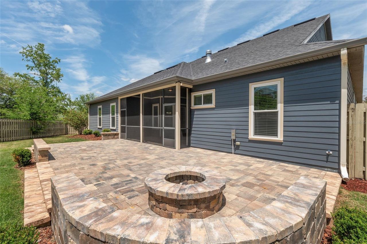 1024 NW 134 Way, Newberry, FL 32669 Photo