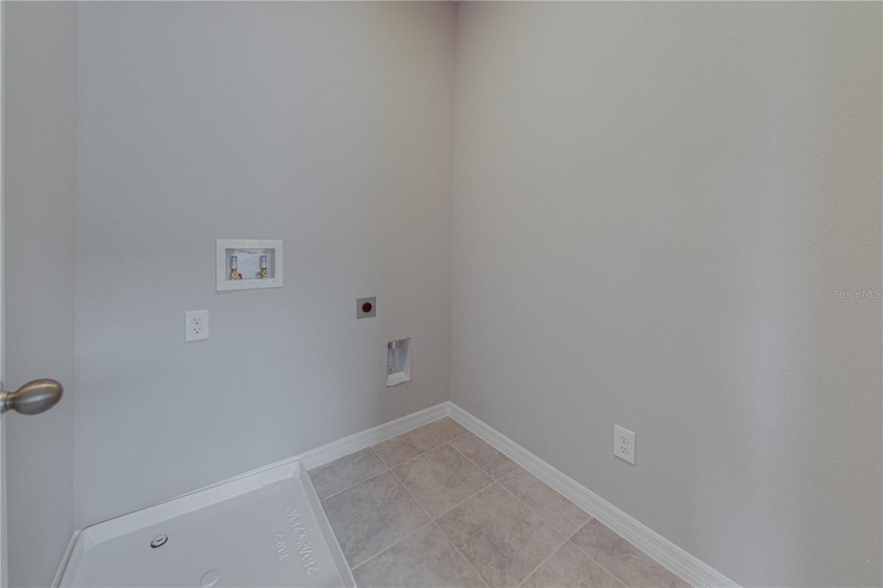 524 Venetian Palms Boulevard, New Smyrna Beach, FL 32168 Photo