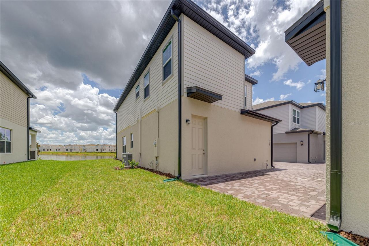 524 Venetian Palms Boulevard, New Smyrna Beach, FL 32168 Photo