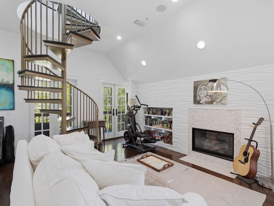 Property Image 20