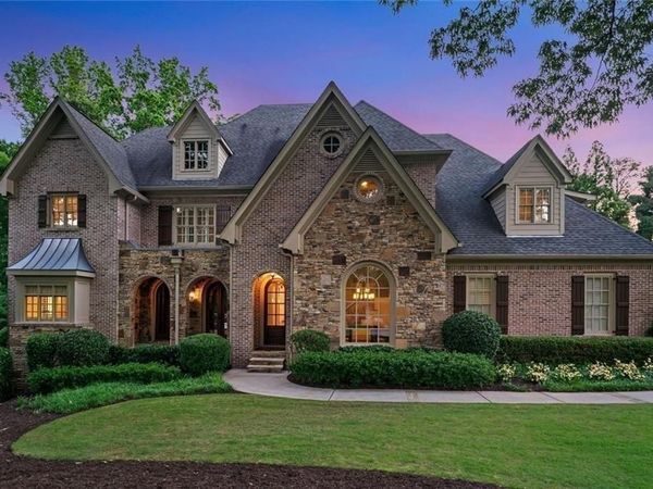 4304 Berkford Circle NE, Brookhaven, GA 30319