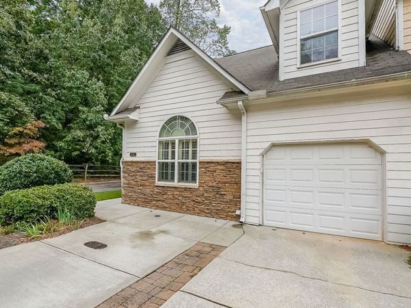 382 Guibor Court NW, Unit 4, Kennesaw, GA 30144
