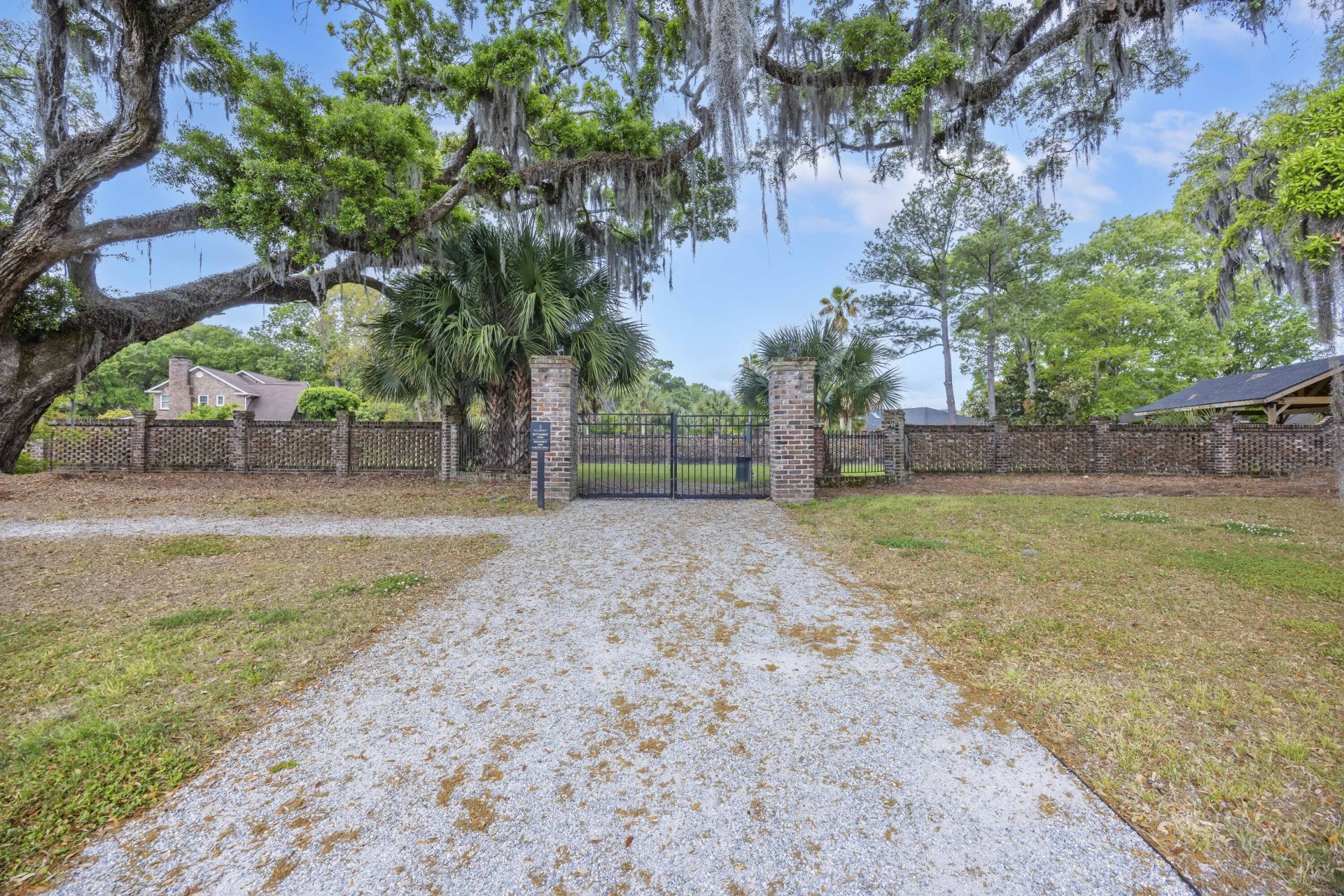 4033 Kaolin Street Photo 14